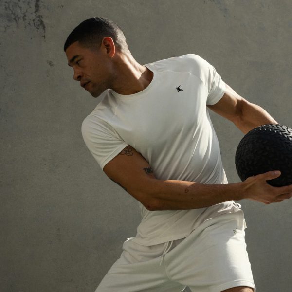Essential Ultralight Gym Tee - Image 2